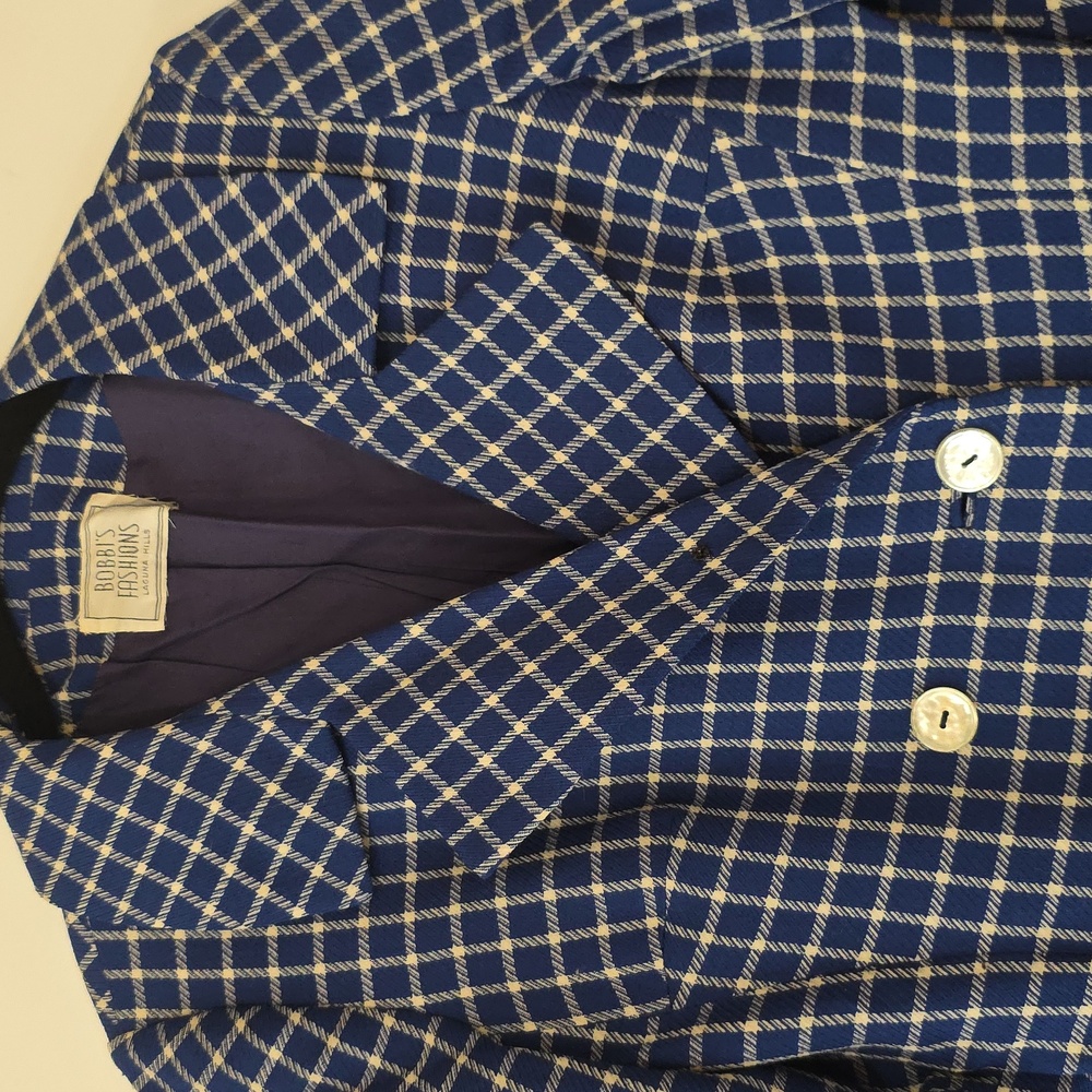 Vintage Spring Coat - Picture 3 of 16